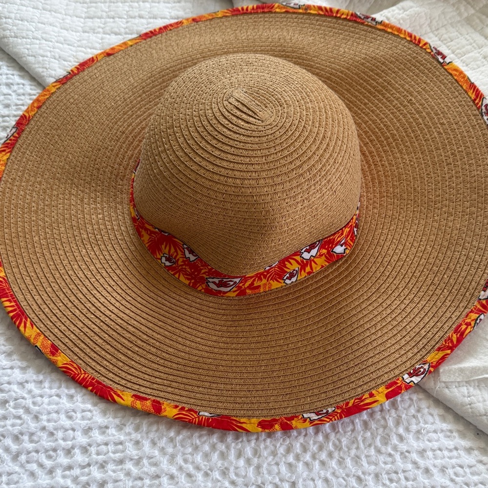 KC Chiefs Floral Trim Hat